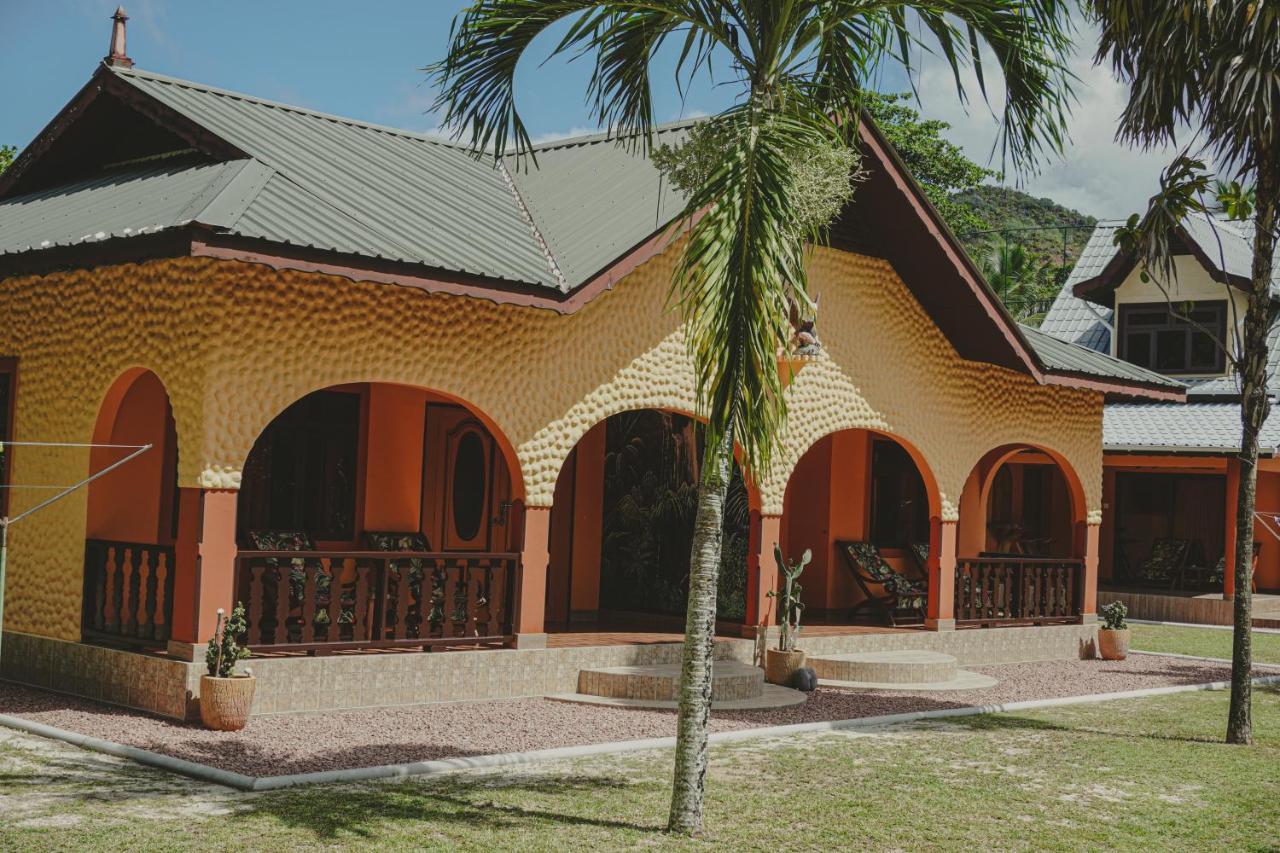 Anse Kerlan Beach Chalets Anse Kerlan